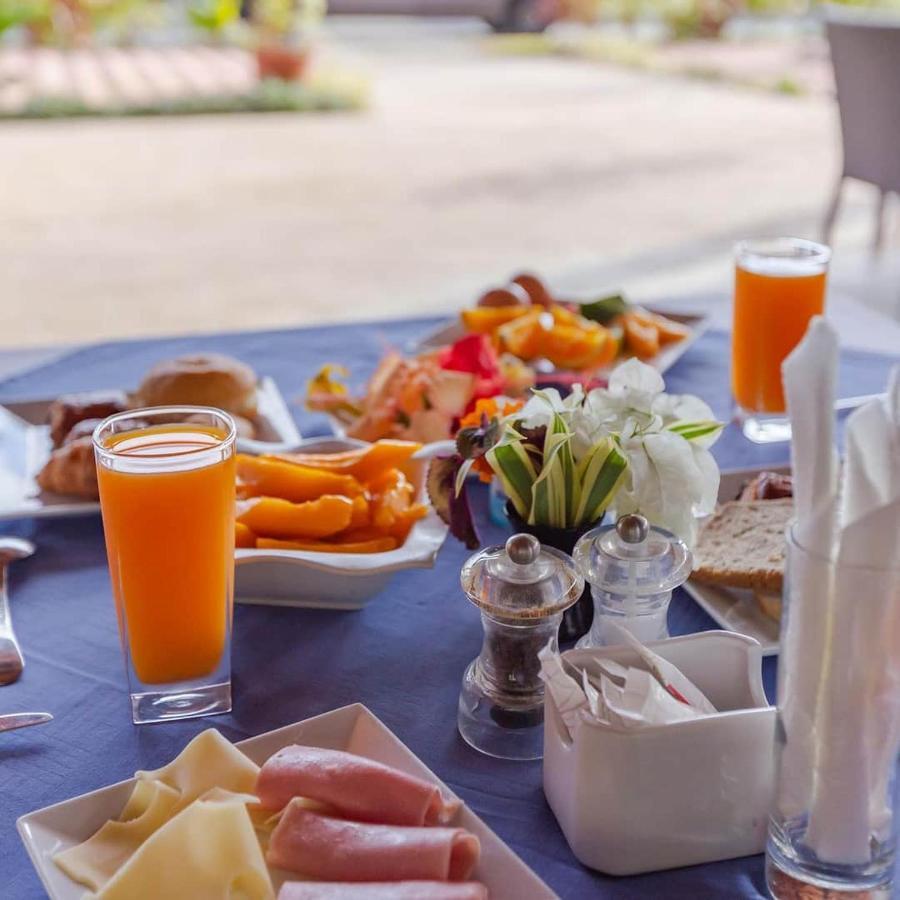 Hotel Oasis De Kiamu 리푸 외부 사진